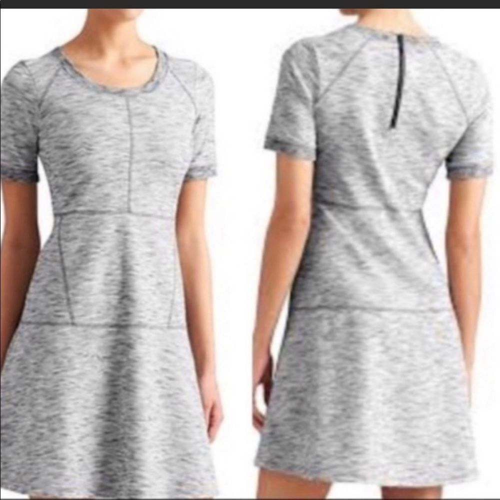 Athleta En Route Fit & Flare Dress Small Heather Gray Short Sleeve Crew Neck Zip